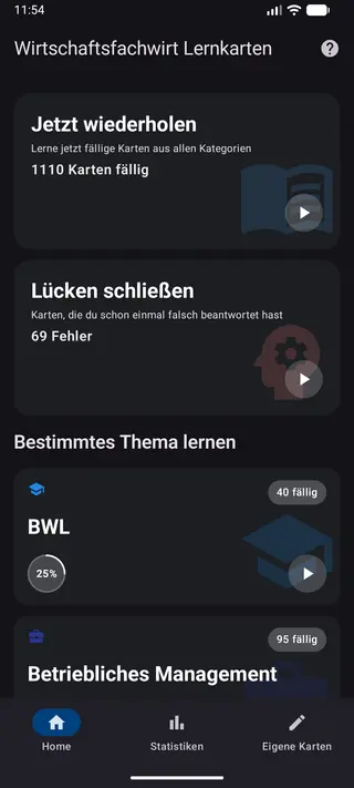 Dashboard der App mit „Jetzt wiederholen“, der Anzahl gerade fälliger Karten und den Themen-Kacheln darunter (Dunkelmodus)